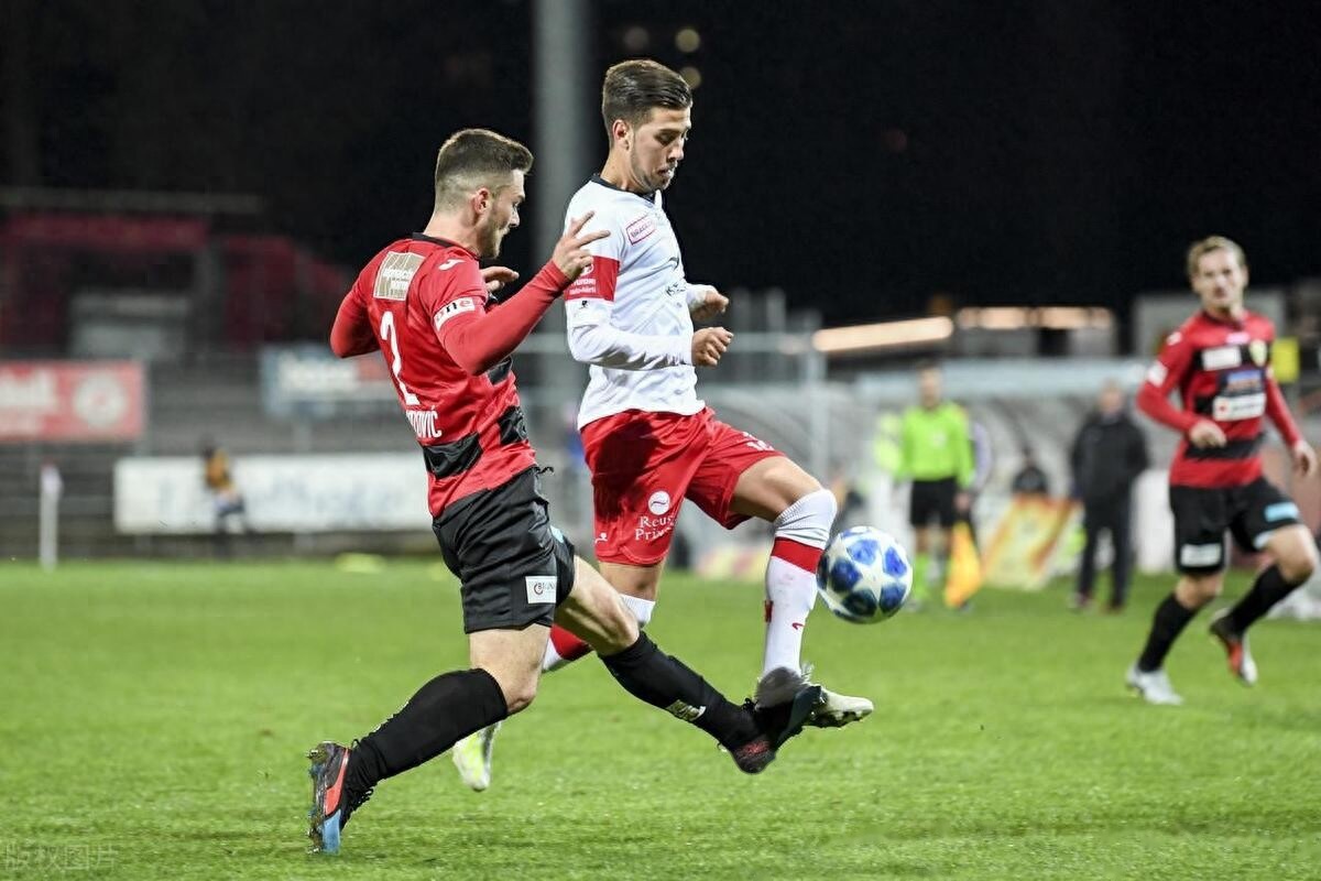 乐鱼体育网站入口-国际比赛日勒沃库森备战意甲，战术微调细节曝光，态度坚定，赛程密集仍需轮换