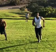 乐鱼体育网站入口-社区盾倒计时；明尼苏达森林狼转会期战术微调；细节引发关注；气氛紧张；阵容厚度经受考验